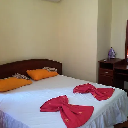 Elit 3 Apartman Napospart